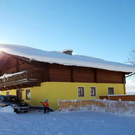 Haus Durchegg Casa de Férias