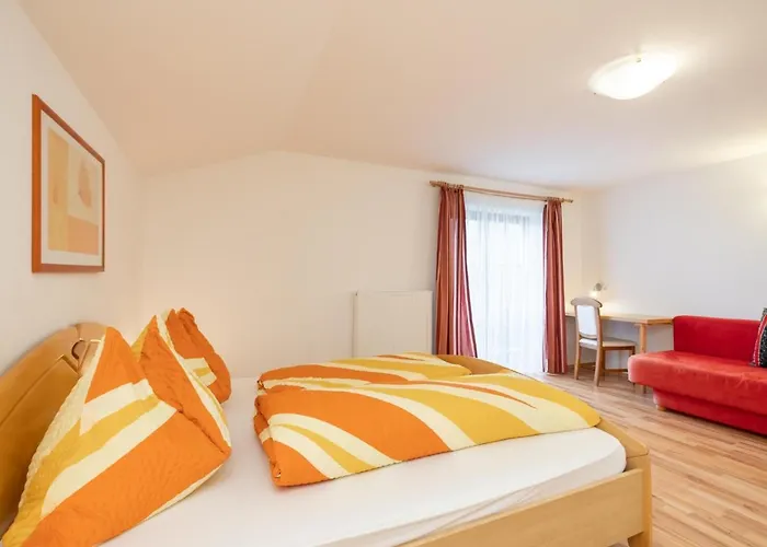 Haus Durchegg בית נופש וואגריין